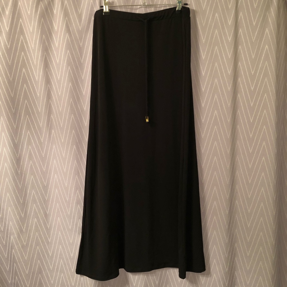 Black Michael Kors maxi skirt, size small.